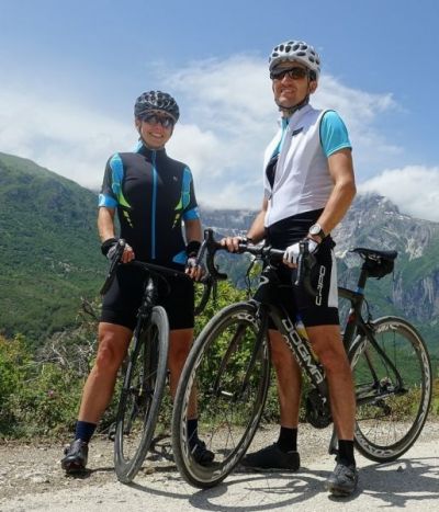 Becky & John Layton Cycling on the  tour with redspokes